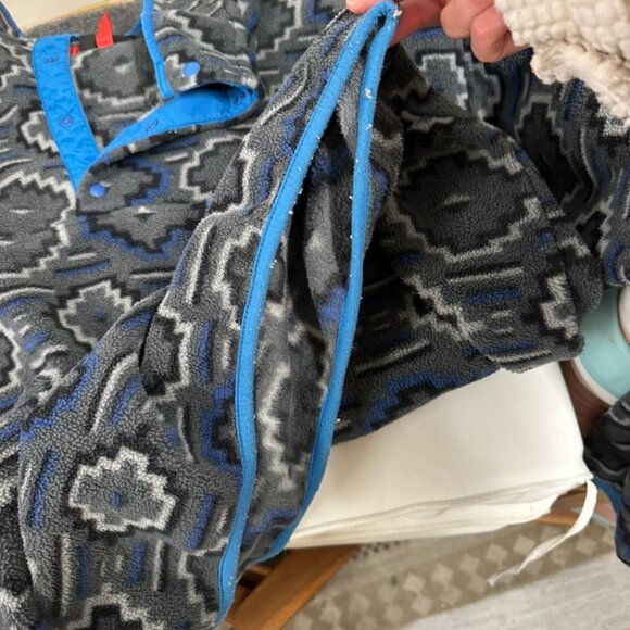 Vintage Patagonia Sweatshirt - Picture 3 of 6